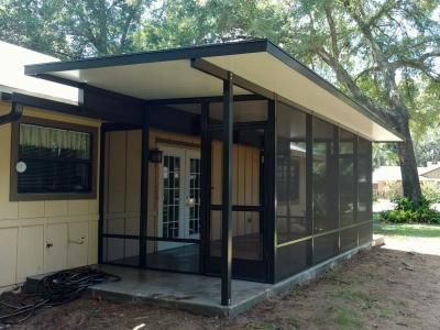 Screen Rooms #19